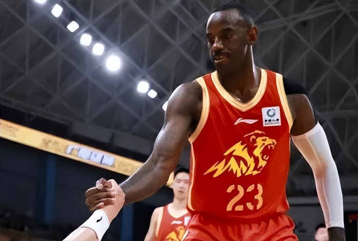 深圳男篮客场掀翻广厦 主场球队状态低迷遭惨败