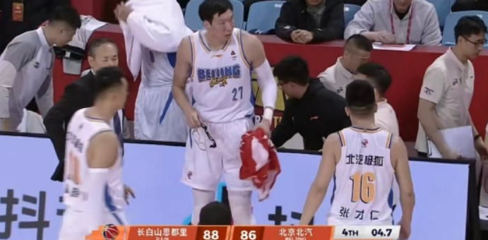 白边内线翻江倒海 上海97-81大胜广东